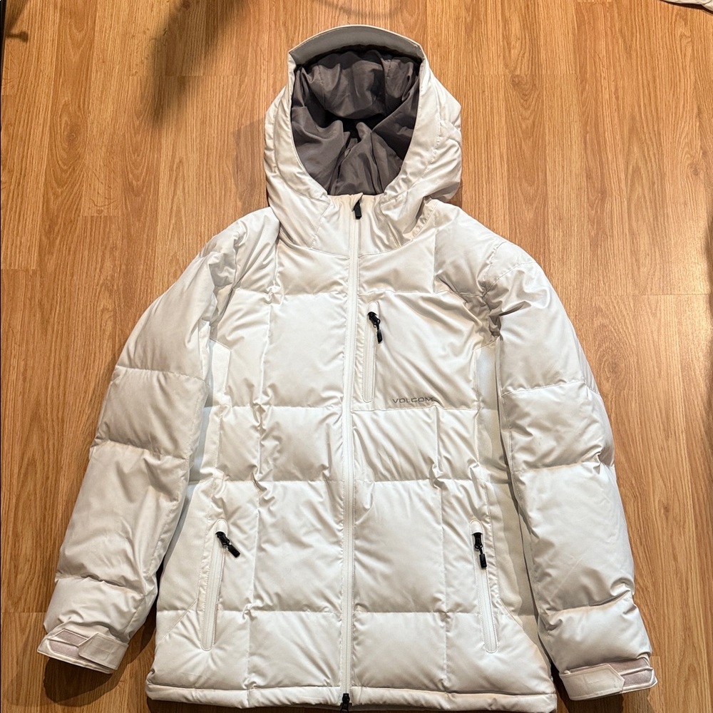 Volcom Men’s Premier Down Snowboarding Hooded Jacket